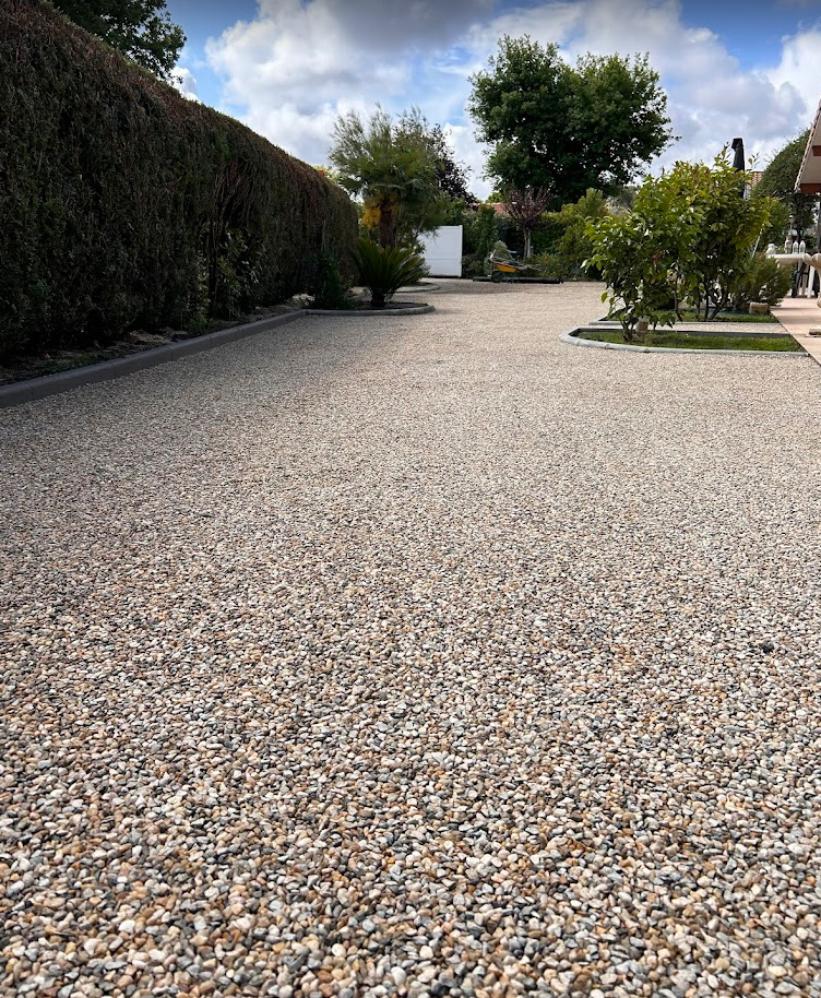 Création allée à Arès