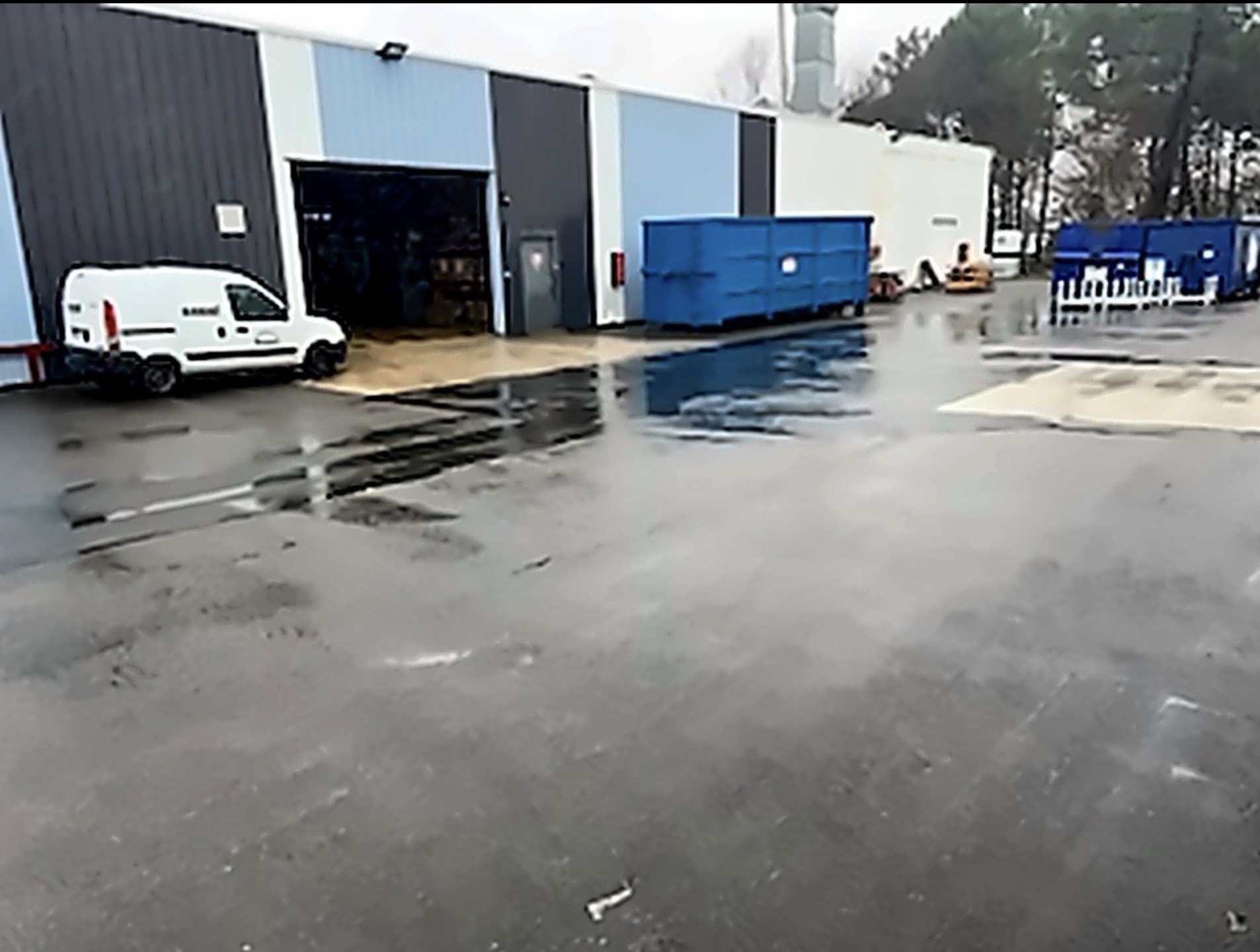 Solution efficace pour éviter les inondations entre 2 bâtiments d’une entreprise